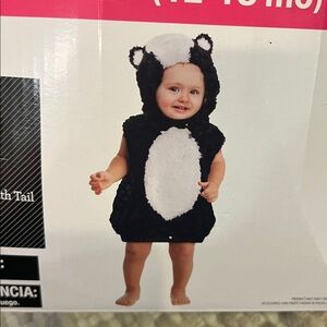 Infant Skunk Costume 12-18 months New
